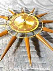 MaxSold Auction: Snider Wall Clock Co Mid-Century Sunburst Wall Clock 16&#34; - Toronto (Ontario, Canada) SELLER MANAGED Reseller Online Auction - Sunrise Avenue