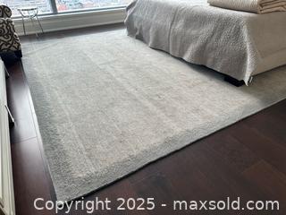 MaxSold Auction: Weavers Art Platinum Grey Modern Wool Area Rug 9 x 12ft  - Toronto (Ontario, Canada) PARTNER MANAGED Estate Sale Online Auction - Esander Drive (STORAGE)