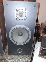 MaxSold Auction: AR=3L VINTAGE BOOKSHELF SPEAKERS - Markham (Ontario, Canada) SELLER MANAGED Downsizing Online Auction - Adam Sellers Street (CONDO)
