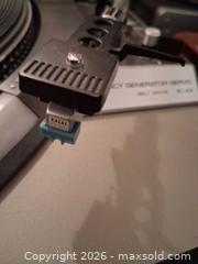 MaxSold Auction: Technics SL-23 Turntable / Record Player - Markham (Ontario, Canada) SELLER MANAGED Downsizing Online Auction - Adam Sellers Street (CONDO)