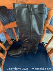 MaxSold Auction: Black Low Heel Knee Length Boots - Carleton Place (Ontario, Canada) SELLER MANAGED Downsizing Online Auction - Antrim Street