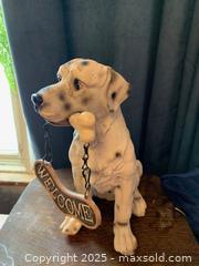 MaxSold Auction: Indoor or Outdoor Dog - Carleton Place (Ontario, Canada) SELLER MANAGED Downsizing Online Auction - Antrim Street