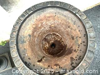 MaxSold Auction: 2 black plant urns - Wilmot (Ontario, Canada) SELLER MANAGED Downsizing Online Auction - Nithview Drive