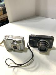 MaxSold Auction: 4 old cameras, 2 with cases - Wilmot (Ontario, Canada) SELLER MANAGED Downsizing Online Auction - Nithview Drive