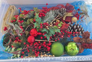 MaxSold Auction: Floral picks for wreath or floral arrangements  - London (Ontario, Canada) SELLER MANAGED Downsizing Online Auction - Charlotte Street
