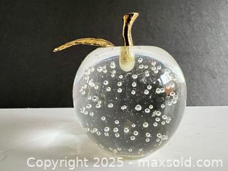 MaxSold Auction: Glass paperweight / decor - London (Ontario, Canada) SELLER MANAGED Downsizing Online Auction - Charlotte Street