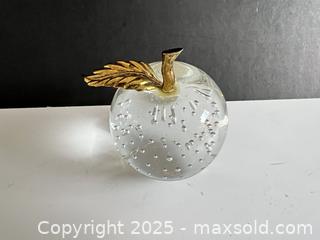 MaxSold Auction: Glass paperweight / decor - London (Ontario, Canada) SELLER MANAGED Downsizing Online Auction - Charlotte Street
