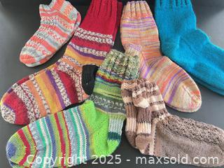 MaxSold Auction: Hand-knitted socks (approx size Womens’ 9)  - London (Ontario, Canada) SELLER MANAGED Downsizing Online Auction - Charlotte Street