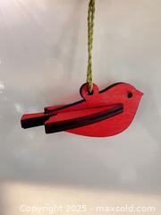 MaxSold Auction: Handmade ornaments - London (Ontario, Canada) SELLER MANAGED Downsizing Online Auction - Charlotte Street