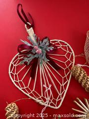 MaxSold Auction: Handmade Straw, Raffia & Fabric Christmas Ornaments - Lot of 8 - London (Ontario, Canada) SELLER MANAGED Downsizing Online Auction - Charlotte Street