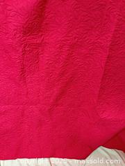 MaxSold Auction: Hot pink / white quilt with two pillow shams - London (Ontario, Canada) SELLER MANAGED Downsizing Online Auction - Charlotte Street