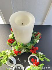 MaxSold Auction: LED candle with wreath & napkin rings - London (Ontario, Canada) SELLER MANAGED Downsizing Online Auction - Charlotte Street