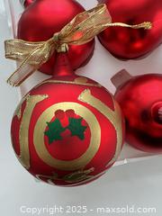 MaxSold Auction: Martha Stewart red ornaments - London (Ontario, Canada) SELLER MANAGED Downsizing Online Auction - Charlotte Street
