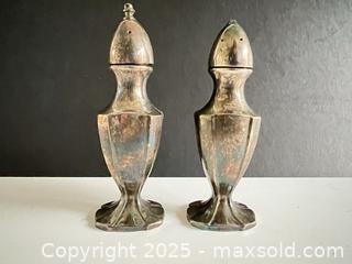 MaxSold Auction: Silver plated salt and pepper shakers - London (Ontario, Canada) SELLER MANAGED Downsizing Online Auction - Charlotte Street