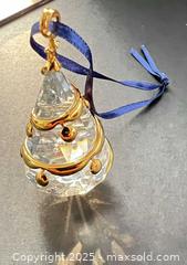 MaxSold Auction: Swarovski crystal ornament - London (Ontario, Canada) SELLER MANAGED Downsizing Online Auction - Charlotte Street