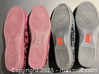 MaxSold Auction: Tender Tootsies slippers - London (Ontario, Canada) SELLER MANAGED Downsizing Online Auction - Charlotte Street