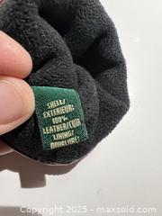 MaxSold Auction: Three pairs genuine leather gloves (size 7 ladies / M ladies) - London (Ontario, Canada) SELLER MANAGED Downsizing Online Auction - Charlotte Street