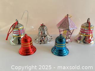 MaxSold Auction: Vintage bell and lantern ornaments - London (Ontario, Canada) SELLER MANAGED Downsizing Online Auction - Charlotte Street