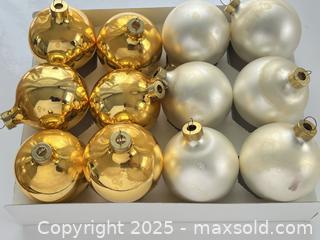 MaxSold Auction: Vintage German glass ornaments - London (Ontario, Canada) SELLER MANAGED Downsizing Online Auction - Charlotte Street