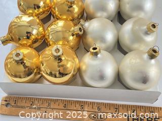 MaxSold Auction: Vintage German glass ornaments - London (Ontario, Canada) SELLER MANAGED Downsizing Online Auction - Charlotte Street