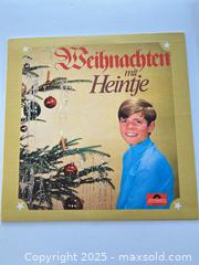 MaxSold Auction: Vintage vinyl albums- four Christmas albums - London (Ontario, Canada) SELLER MANAGED Downsizing Online Auction - Charlotte Street