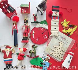 MaxSold Auction: Wooden Christmas ornaments - London (Ontario, Canada) SELLER MANAGED Downsizing Online Auction - Charlotte Street
