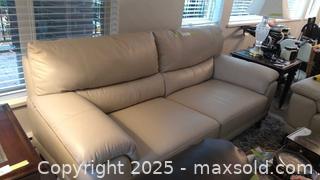 MaxSold Auction: Leather Couch - Surrey (British Columbia, Canada) PARTNER MANAGED Estate Sale Online Auction - 154 Street (CONDO)
