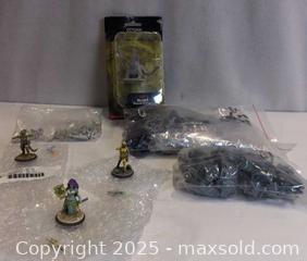 MaxSold Auction: Lot Of Assorted Miniature Toys - Hamilton (Ontario, Canada) SELLER MANAGED Downsizing Online Auction - Moffat Road