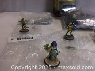 MaxSold Auction: Lot Of Assorted Miniature Toys - Hamilton (Ontario, Canada) SELLER MANAGED Downsizing Online Auction - Moffat Road