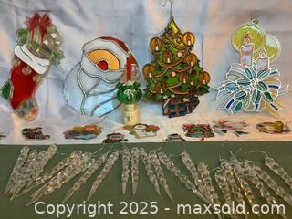 MaxSold Auction: Vintage Christmas Sun Catchers, Christmas Night Light and Icicles - San Jose (California, USA) SELLER MANAGED Downsizing Online Auction - Gretchen Lane
