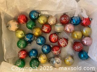 MaxSold Auction: Vintage Shiny Brite mercury glass Christmas ornaments - San Jose (California, USA) SELLER MANAGED Downsizing Online Auction - Gretchen Lane