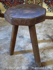 MaxSold Auction: Antique Knotted Oak Octagonal Three-Legged Stool - Victoria (British Columbia, Canada) SELLER MANAGED Moving Online Auction - Toronto Street