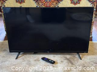 MaxSold Auction: TCL Roku TV 32&#34;  - Victoria (British Columbia, Canada) SELLER MANAGED Moving Online Auction - Toronto Street