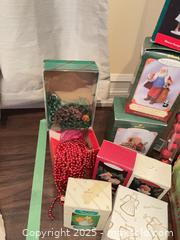 MaxSold Auction: Christmas decor - Clarington (Ontario, Canada) SELLER MANAGED Downsizing Online Auction - Mercer Road