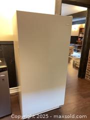 MaxSold Auction: Frigidaire Upright Freezer  - Clarington (Ontario, Canada) SELLER MANAGED Downsizing Online Auction - Mercer Mercer Road