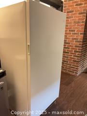 MaxSold Auction: Frigidaire Upright Freezer  - Clarington (Ontario, Canada) SELLER MANAGED Downsizing Online Auction - Mercer Mercer Road