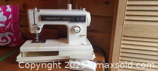 MaxSold Auction: Kenmore Mechanical Zig-Zag Sewing Machine Model 125 / 10 Series - Clarington (Ontario, Canada) SELLER MANAGED Downsizing Online Auction - Mercer Mercer Road