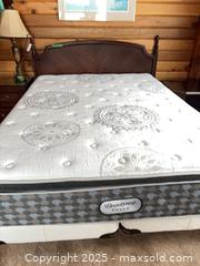 MaxSold Auction: Queen Bed Set with Dark Cherry Wood Headboard - Clarington (Ontario, Canada) SELLER MANAGED Downsizing Online Auction - Mercer Road