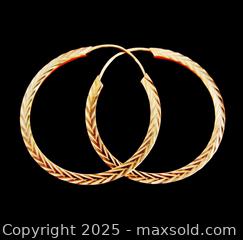 MaxSold Auction: 10K Gold Hoop Earrings  - Aurora (Ontario, Canada) PARTNER MANAGED Downsizing Online Auction - Murray Drive