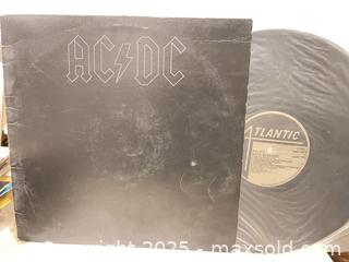 MaxSold Auction: AC/DC — Back in Black | Vinyl LP, Atlantic, XSD 10818 NM - Halton Hills (Ontario, Canada) SELLER MANAGED Downsizing Online Auction - Market Street