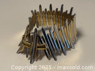 MaxSold Auction: Adjustable Modern Abstract Style Bracelet - Toronto (Ontario, Canada) PARTNER MANAGED Estate Sale Online Auction - Dundas Street West (STORAGE)