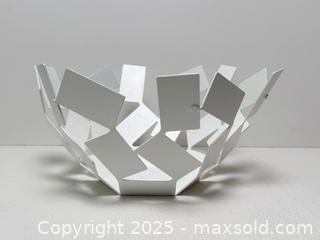 MaxSold Auction: Alessi La Stanza Dello Scirocco Fruit Basket  - Toronto (Ontario, Canada) PARTNER MANAGED Estate Sale Online Auction - Dundas Street West (STORAGE)