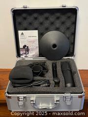 MaxSold Auction: Maono Professional Podcast USB Microphone Set - Toronto (Ontario, Canada) PARTNER MANAGED Estate Sale Online Auction - Dundas Street W (STORAGE)