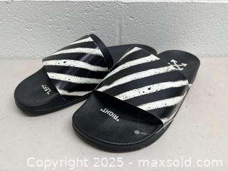 MaxSold Auction: Off White Striped Slides Sandals Sz 42 New  - Toronto (Ontario, Canada) PARTNER MANAGED Estate Sale Online Auction - Dundas Street W (STORAGE)