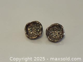 MaxSold Auction: Three Pairs of Gold Tone Earrings by Alexis Bittar - Toronto (Ontario, Canada) PARTNER MANAGED Estate Sale Online Auction - Dundas Street West (STORAGE)