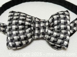 MaxSold Auction: Tom Ford Silk Bow Tie - Toronto (Ontario, Canada) PARTNER MANAGED Estate Sale Online Auction - Dundas Street West (STORAGE)