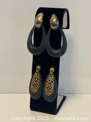 MaxSold Auction: Two Pairs of Alexis Bittar Signed Lucite Earrings - Toronto (Ontario, Canada) PARTNER MANAGED Estate Sale Online Auction - Dundas Street West (STORAGE)