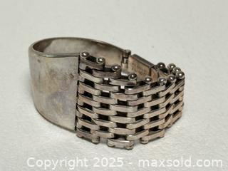 MaxSold Auction: Vintage Mexican Sterling Silver Bracelet  - Toronto (Ontario, Canada) PARTNER MANAGED Estate Sale Online Auction - Dundas Street W (STORAGE)
