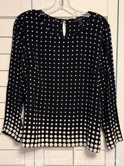 MaxSold Auction: Womenswear Lot - Toronto (Ontario, Canada) PARTNER MANAGED Estate Sale Online Auction - Dundas Street W (STORAGE)