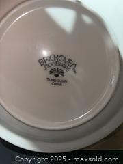 MaxSold Auction: Brickoven Stoneware Dinnerware Set, White with Navy Rim - Warwick (Rhode Island, USA) SELLER MANAGED Reseller Online Auction - Warwick Avenue